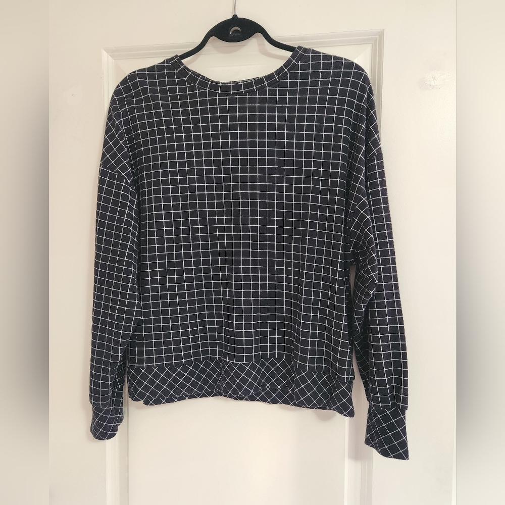 ✨️3/$20✨️ Jules & Leopold Black and White Checkered Top